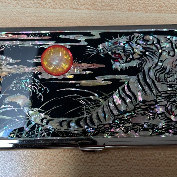 Card holder - Picture 2 of 4